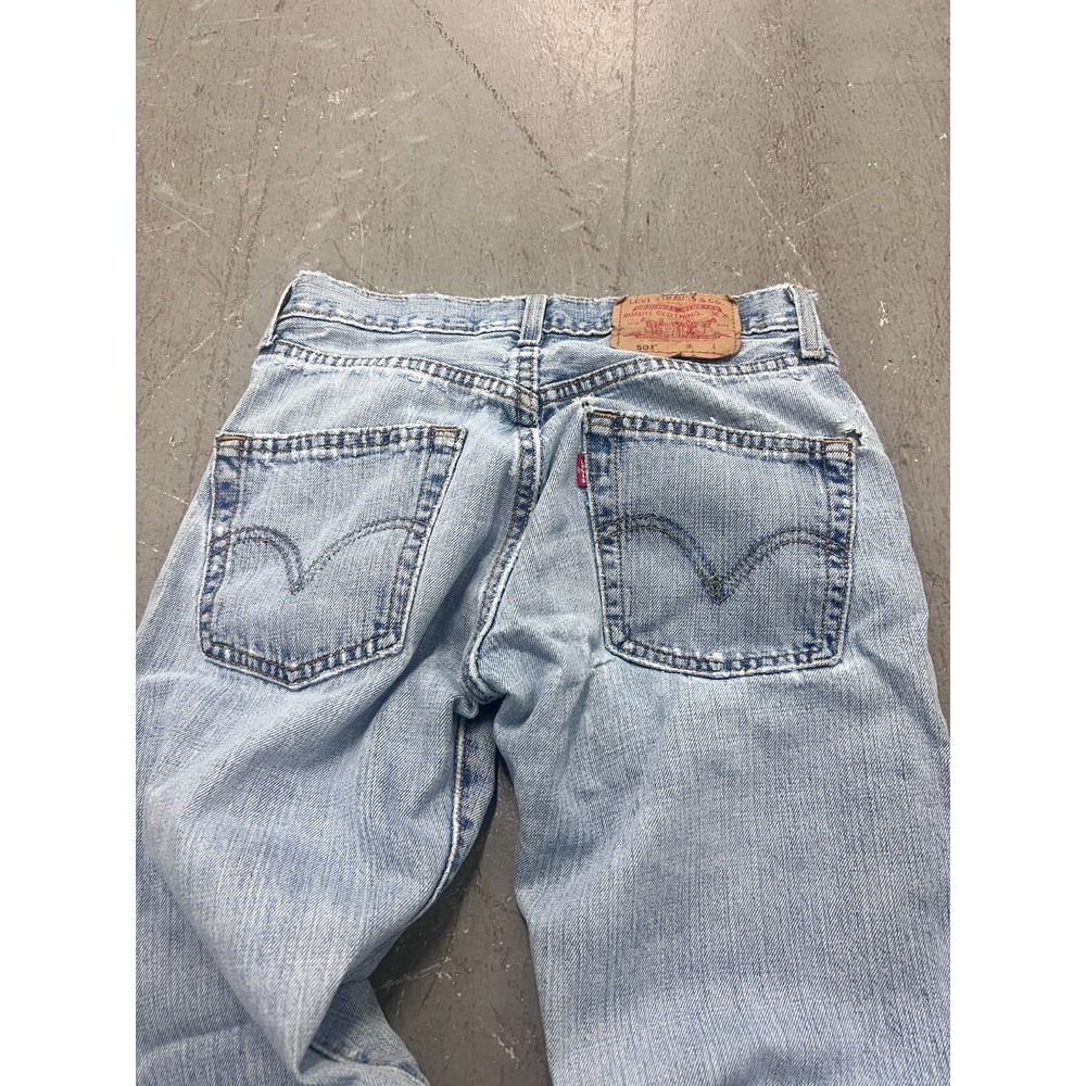 Levi's 501 Straight Jeans Mens 27W Blue Denim Light Wash Button Fly Distressed - Picture 6 of 8